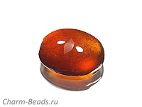 Кабошон граната. Бразилия. Погрешность измерения 0,5 -1 мм. Микровыемки.