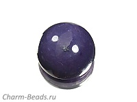 Кабошон чароита. Россия. Погрешность измерения 0, 5 - 1 мм. Микровыемки.
