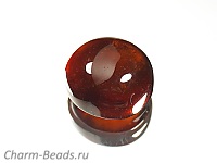 Кабошон граната. Бразилия. Погрешность измерения 0,5 -1 мм. Микровыемки.