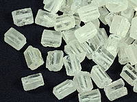 Дикие бусины горного хрусталя. Диаметр отверстия 1 мм. Размеры, вес указаны усредненные и отличаются между бусинами.