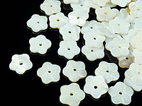 Резные бусины перламутра в ассортименте. Диаметр отверстия 1 мм. Цена указана за одну бусину. Размеры, вес указаны усредненые.